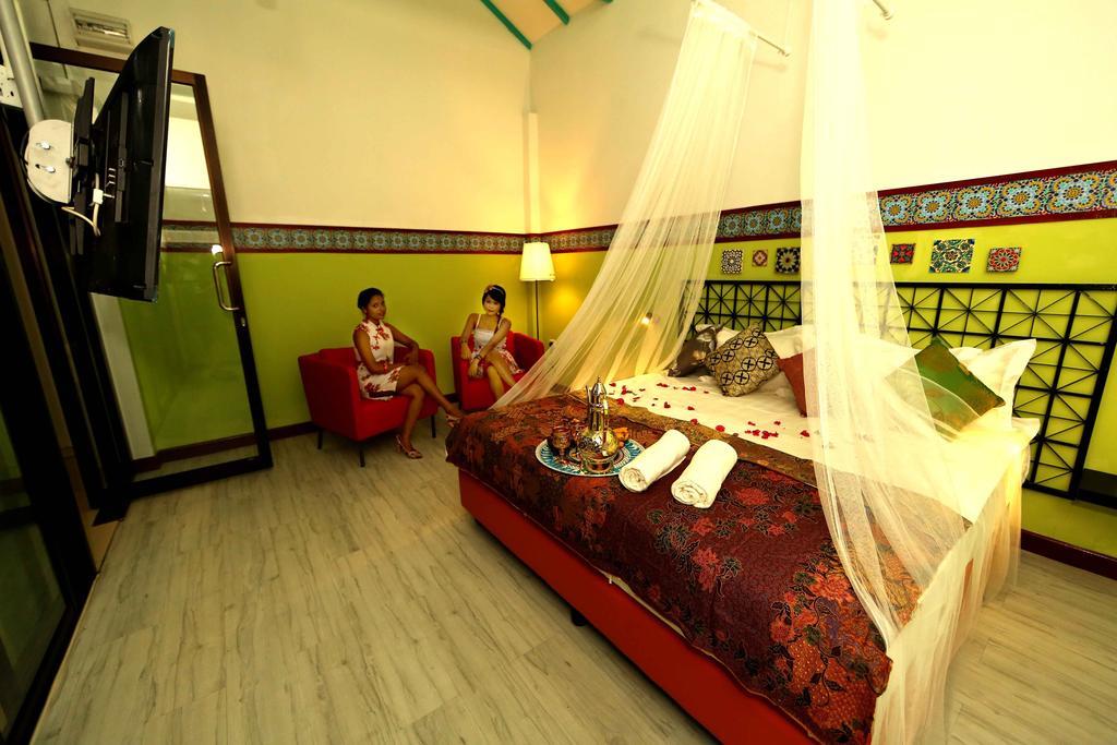 Langit Langi Hotel @ Port Dickson Szoba fotó